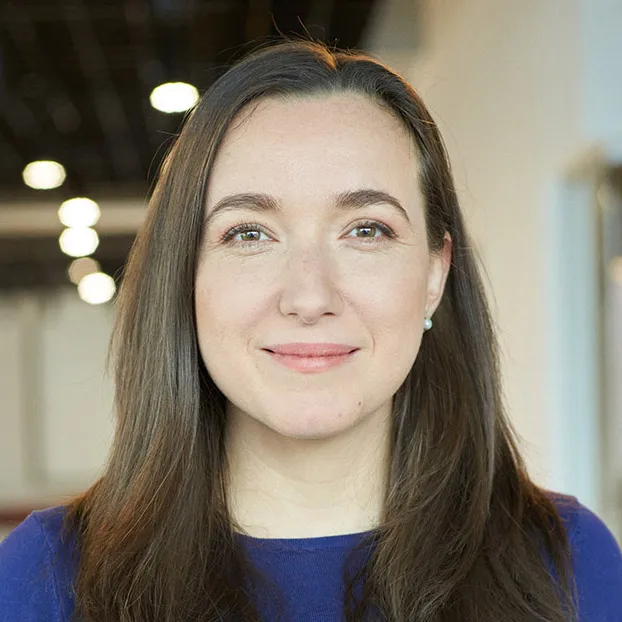 Irina Paraschiv, psihoterapeut
